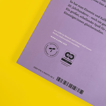 Rückseite des Buches 'Einstein in Kafkaland' mit nachhaltigem Drucksiegel und ISBN-Nummer auf violettem Hintergrund.