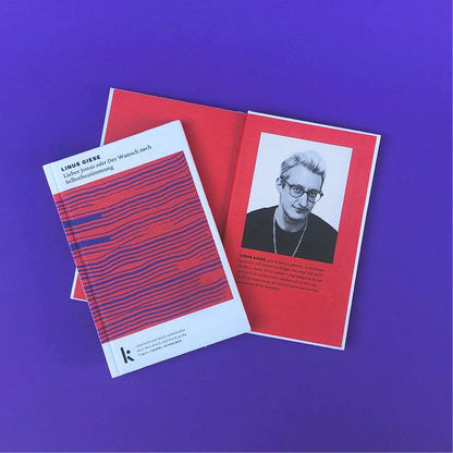 Foto von »Lieber Jonas oder der Wunsch nach Selbstbestimmung«, ein Buch aufgeschlagen mit Autorenfoto und -info im Hintergrund, darüber die Vorderseite des zweiten Buchs. 