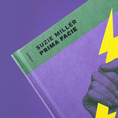 Ausschnitt des Covers von »Prima Facie«. 